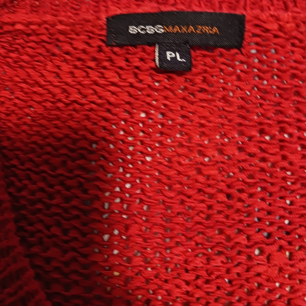 Elegant Red Women's Sweater - Picture 4 of 6